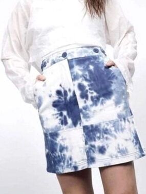 NWT Wildfang The Essential Work Skirt Blue White Tie Dye Size XS